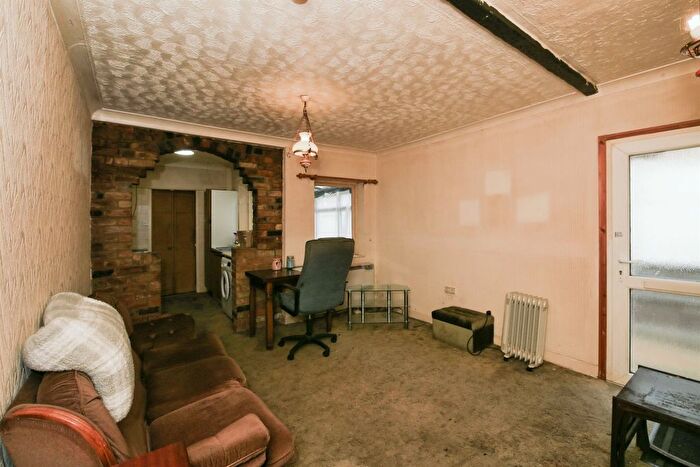 2 Bedroom Detached Bungalow For Sale In Burrowmoor Road, March, PE15