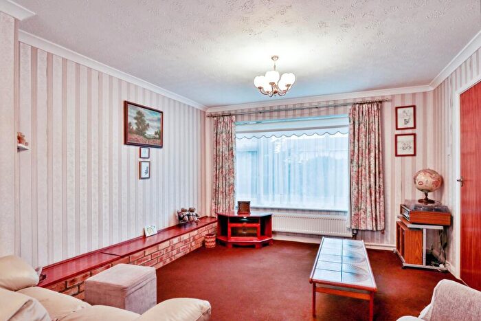 3 Bedroom Semi-Detached House For Sale In Wykeham Close, Poole, Dorset, BH17