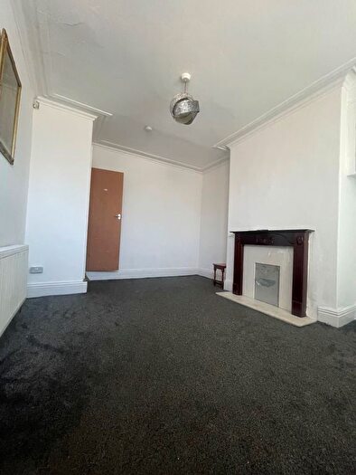 2 Bedroom Terraced House To Rent In Mavis Street, Bradford, BD3