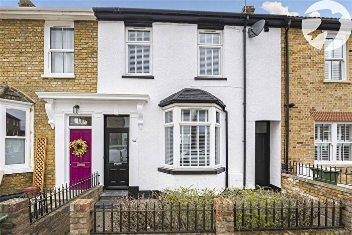 3 Bedroom Terraced House For Sale In Albert Road, Bexley, Kent, DA5