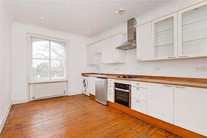 2 Bedroom Flat To Rent In Highbury Hill, Islington, N5