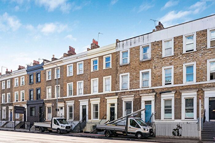 2 Bedroom Flat For Sale In East India Dock Road, London, London, E14