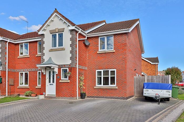 4 Bedroom Semi-Detached House For Sale In Dunkirk Drive, Norton, WR5