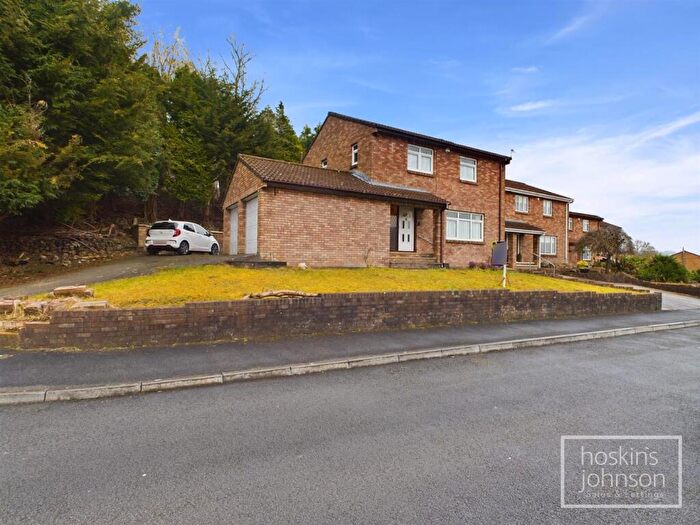 4 Bedroom Detached House For Sale In Llys Corrwg, Rhydyfelin, Pontypridd, CF37