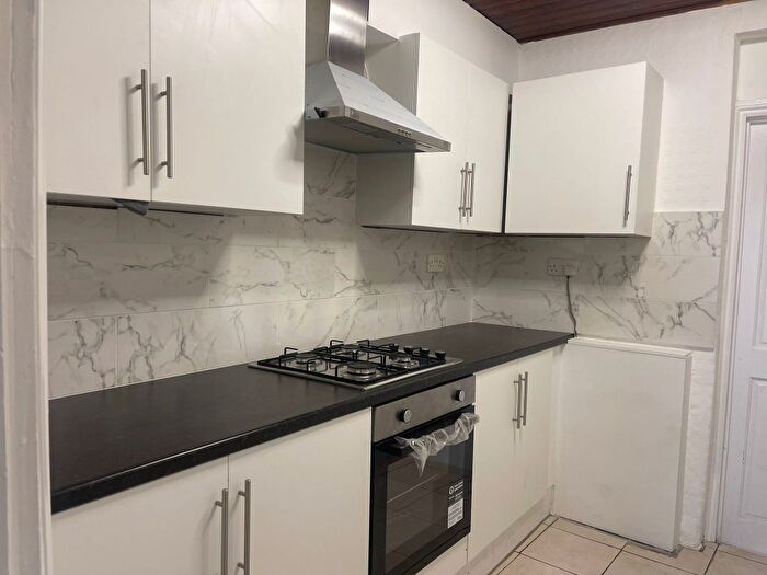 3 Bedroom Terraced House To Rent In Ruskin Avenue, London, E12