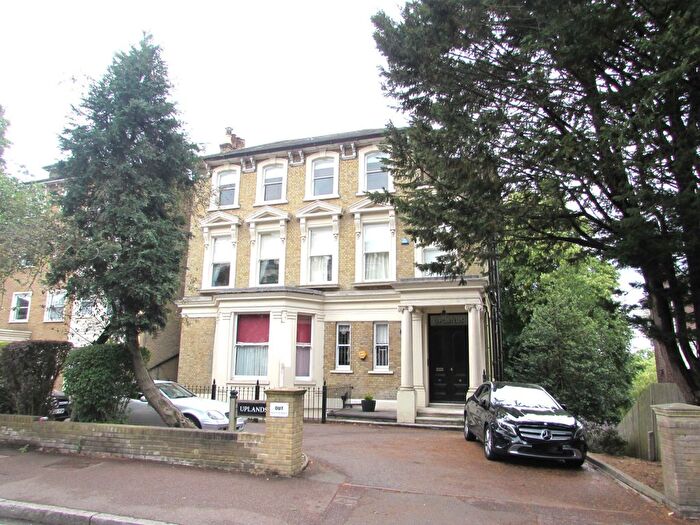 3 Bedroom Flat To Rent In Uplands, London Road, Harrow, Middlesex, HA1