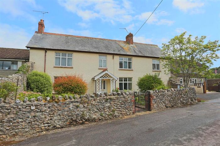 4 Bedroom Property For Sale In Post Office Lane, South Chard, Chard, TA20
