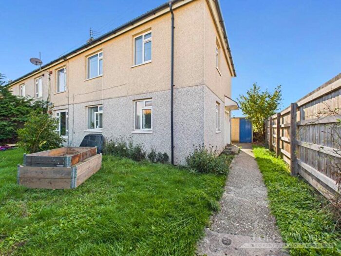 2 Bedroom Flat To Rent In Frome, Somerset, BA11