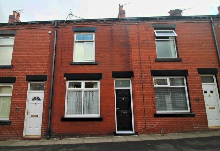 2 Bedroom Terraced House To Rent In Clarke Street, Heaton, Bolton, BL1