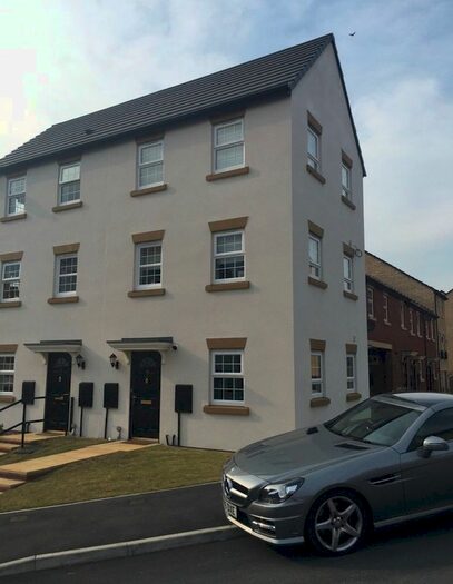 2 Bedroom Semi-Detached House To Rent In Woodlock Road, Ackworth, Pontefract, WF7