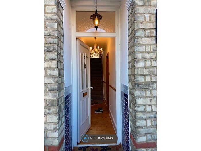 3 Bedroom Semi-Detached House To Rent In Queens Road, Feltham, TW13