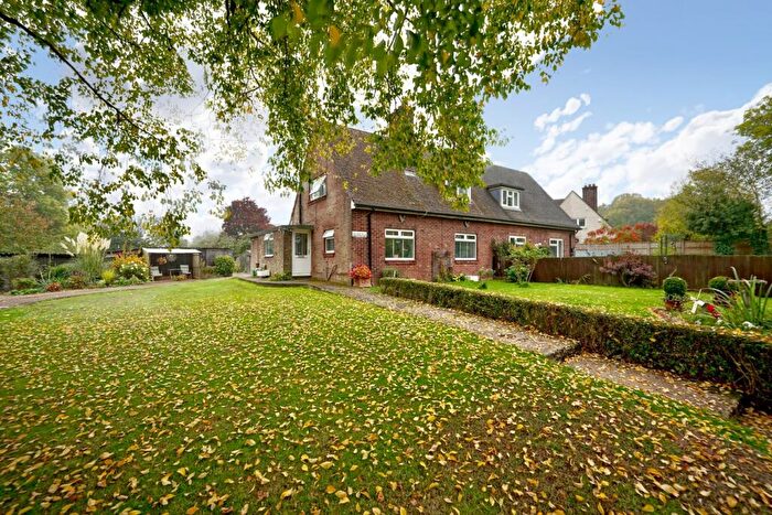 3 Bedroom Semi-Detached House For Sale In Green Lane, Swineshead, Bedford, MK44