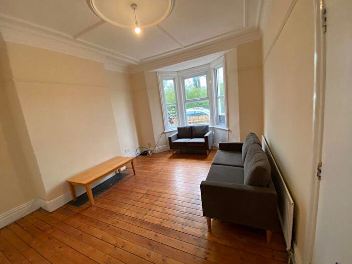 6 Bedroom Terraced House To Rent In First Avenue, Heaton, Newcastle Upon Tyne, NE6