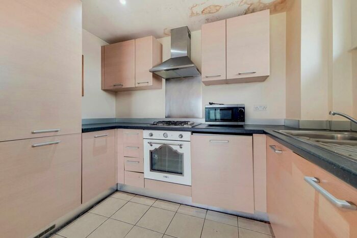 2 Bedroom Flat To Rent In Spring Place, Barking, IG11