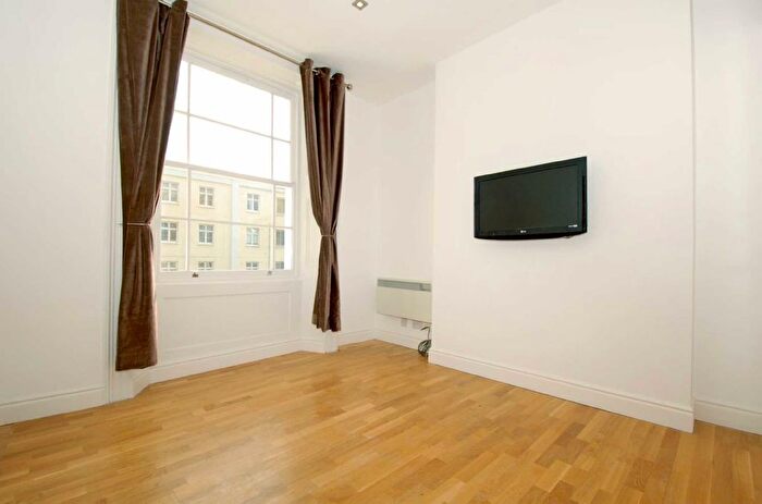 Studio To Rent In Belsize Road, South Hampstead, London, NW6