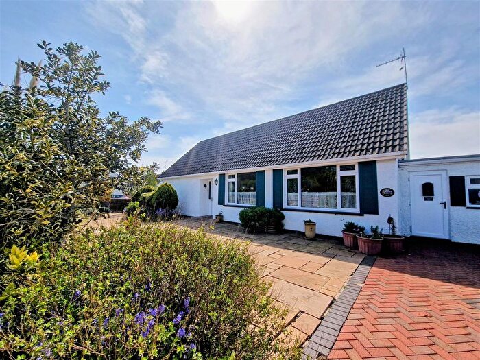 4 Bedroom Detached Bungalow For Sale In Hazel Close, Porthcawl, CF36