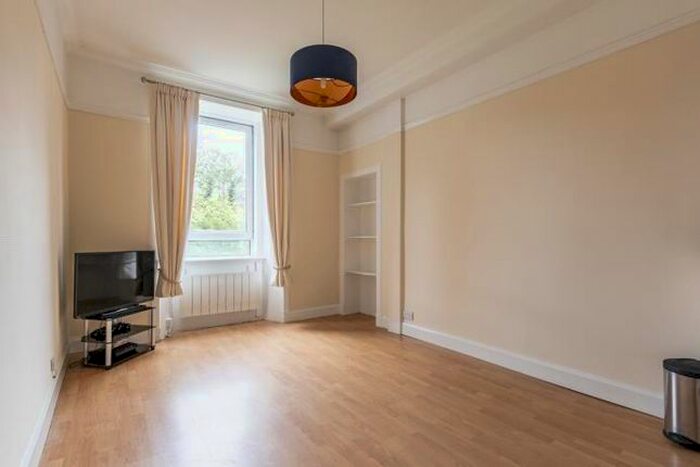 1 Bedroom Flat To Rent In Restalrig Road South, Edinburgh, EH7