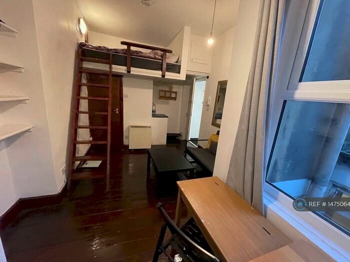 1 Bedroom Flat To Rent In Camden High Street, London, NW1