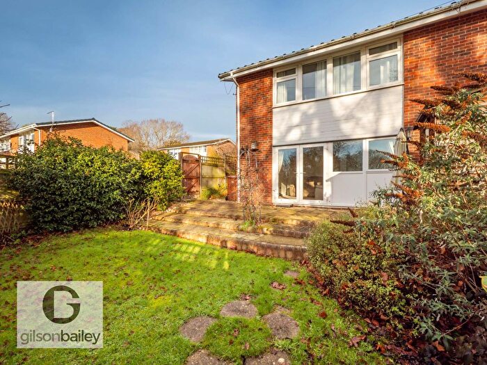 3 Bedroom End Terrace House For Sale In Finch Way, Brundall, NR13
