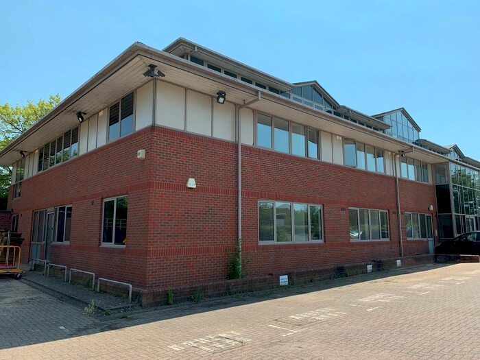 1 Bedroom Flat To Rent In Cleeve Court, Leatherhead, Surrey, KT22