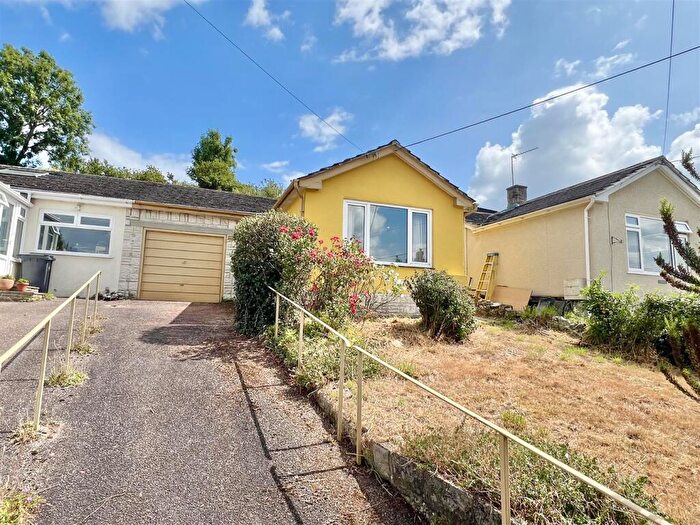 2 Bedroom Semi-Detached Bungalow For Sale In North Street, Axminster, EX13