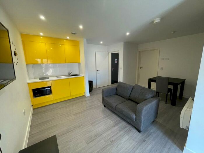 Studio To Rent In Priestley Street, Sheffield, S2