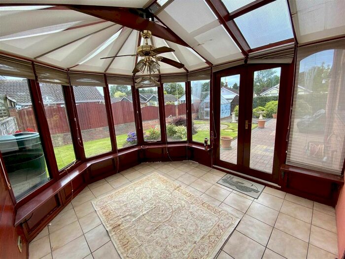 3 Bedroom Semi-Detached House To Rent In Meadow Way, Stone, ST15