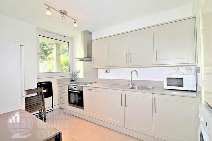 4 Bedroom Flat To Rent In Stanhope Street, London, NW1