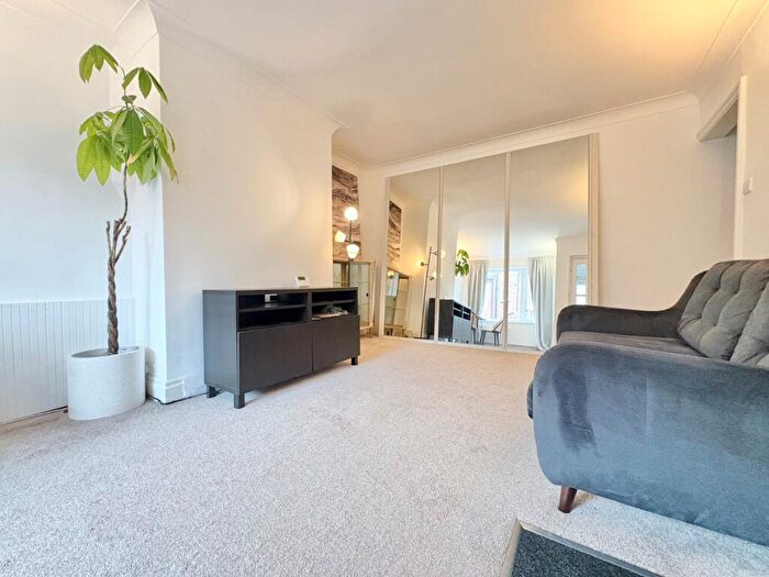 3 Bedroom Terraced House To Rent In Norman View, Kirkstall, Leeds, LS5