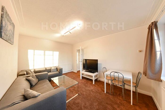 1 Bedroom Flat To Rent In Fordwych Court, Shoot Up Hill, Kilburn, NW2