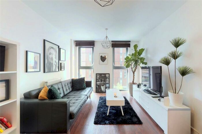 1 Bedroom Apartment To Rent In Thomas Tower, Dalston Square, London, E8