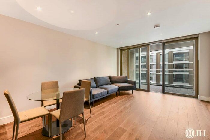 2 Bedroom Flat To Rent In Palmer Road, London, SW11