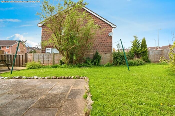 6 Bedroom Detached House To Rent In Wembley Way, Fair Oak, Eastleigh, SO50