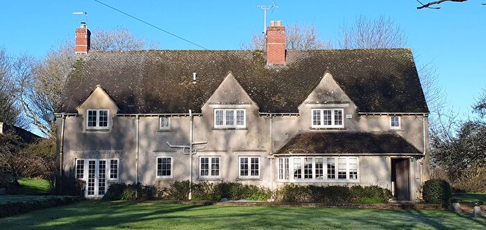 5 Bedroom Detached House To Rent In Ewen, Cirencester, GL7