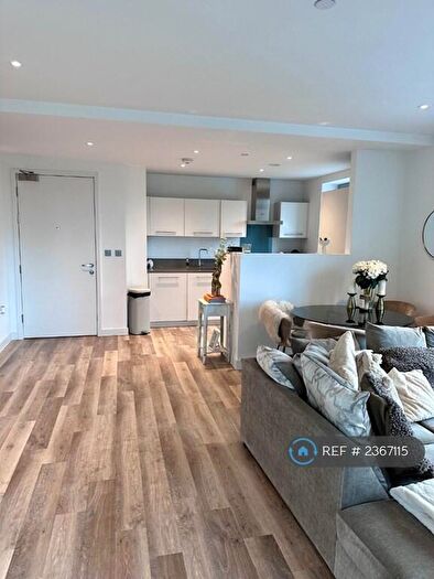 1 Bedroom Flat To Rent In Serapis House, London, E14