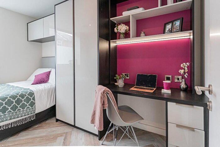 2 Bedroom Apartment To Rent In Great Western Street, Manchester, Greater Manchester, M14