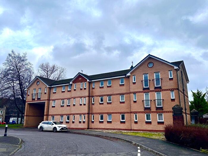 2 Bedroom Flat To Rent In Barnflat Court, Rutherglen, G73