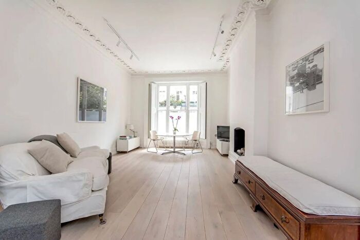 1 Bedroom Flat To Rent In St Stephens Gardens, London, W2