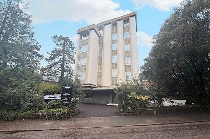1 Bedroom Apartment To Rent In Dean Park Crescent, Bournemouth Town Centre, BH1