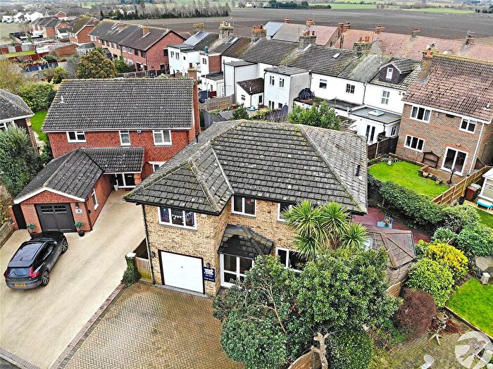 4 Bedroom Detached House For Sale In Norwood Close, Cliffe, Rochester, Kent, ME3
