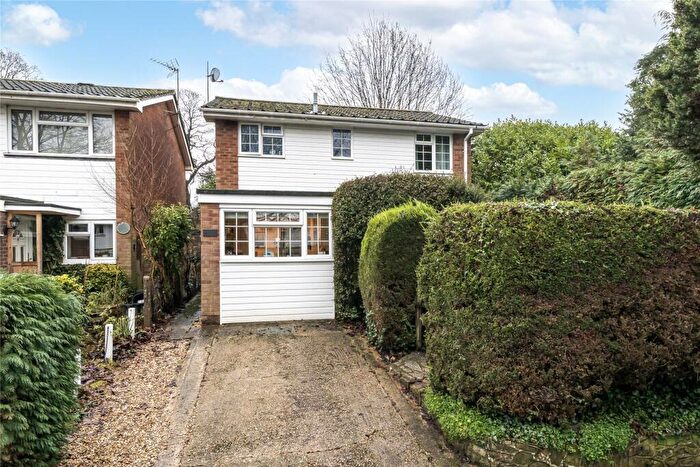 3 Bedroom Detached House For Sale In Field Place, Liphook, Hampshire, GU30