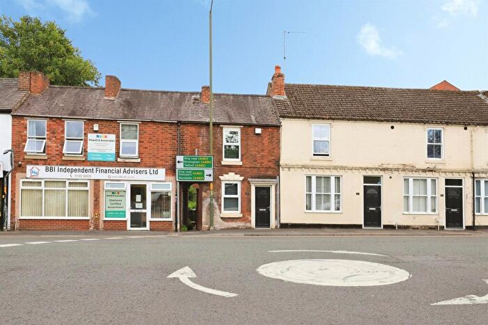 2 Bedroom Terraced House For Sale In New Road, Kidderminster, DY10