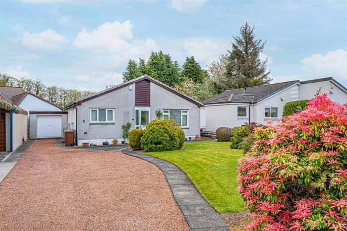 3 Bedroom Bungalow For Sale In Cairn Grove, Crossford, KY12