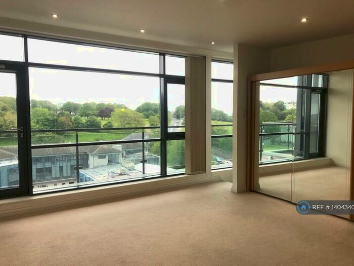 1 Bedroom Penthouse To Rent In Albert Road, Plymouth, PL2