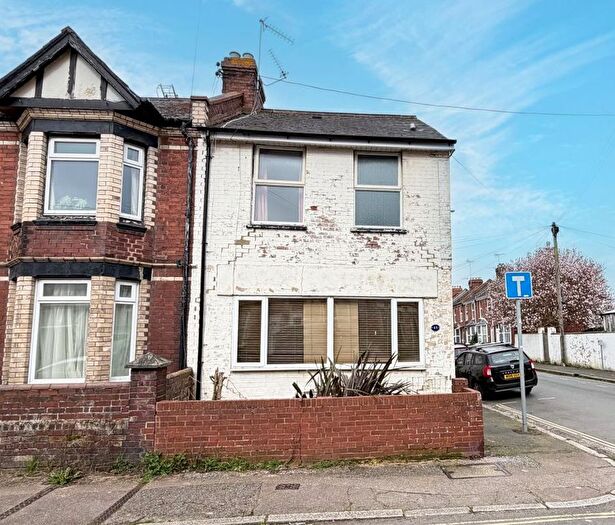 3 Bedroom End Terrace House For Sale In Willeys Avenue, Exeter, EX2