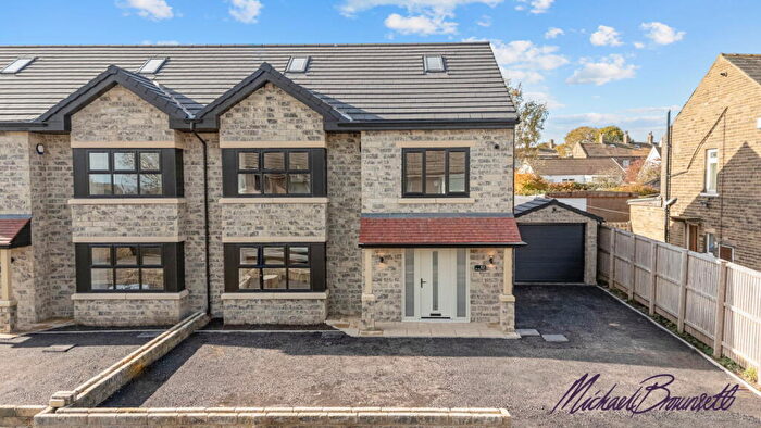 4 Bedroom Semi Detached House For Sale In Crestville Road, Clayton, Bradford, BD14