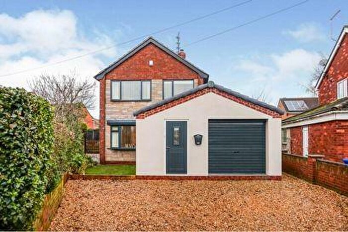 4 Bedroom Detached House To Rent In Cherry Tree Drive, Dunscroft, DN7