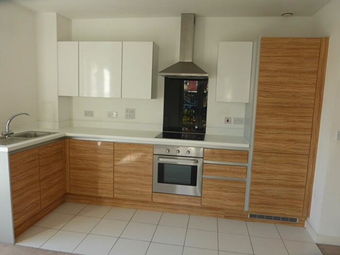 1 Bedroom Flat To Rent In Cedars Avenue, Mitcham, CR4