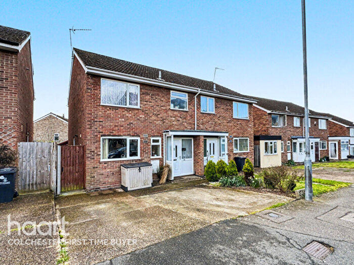 3 Bedroom Semi Detached House For Sale In Forest Road, Colchester, CO4