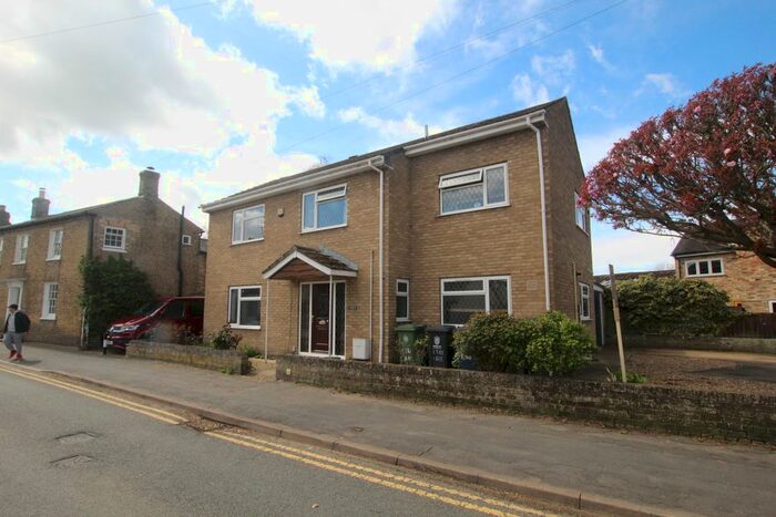 4 Bedroom Detached House For Sale In Taylors Lane, Swavesey, Cambridge, CB24